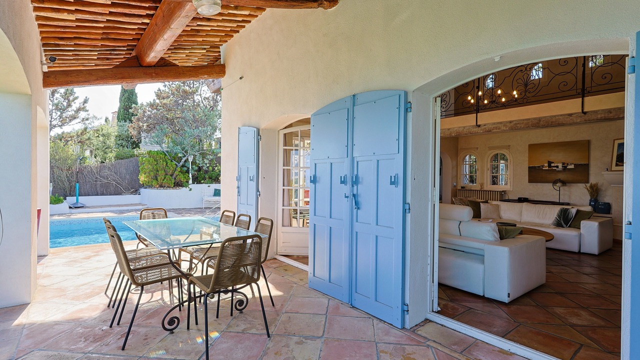 Photo of Outdoor in Antheor