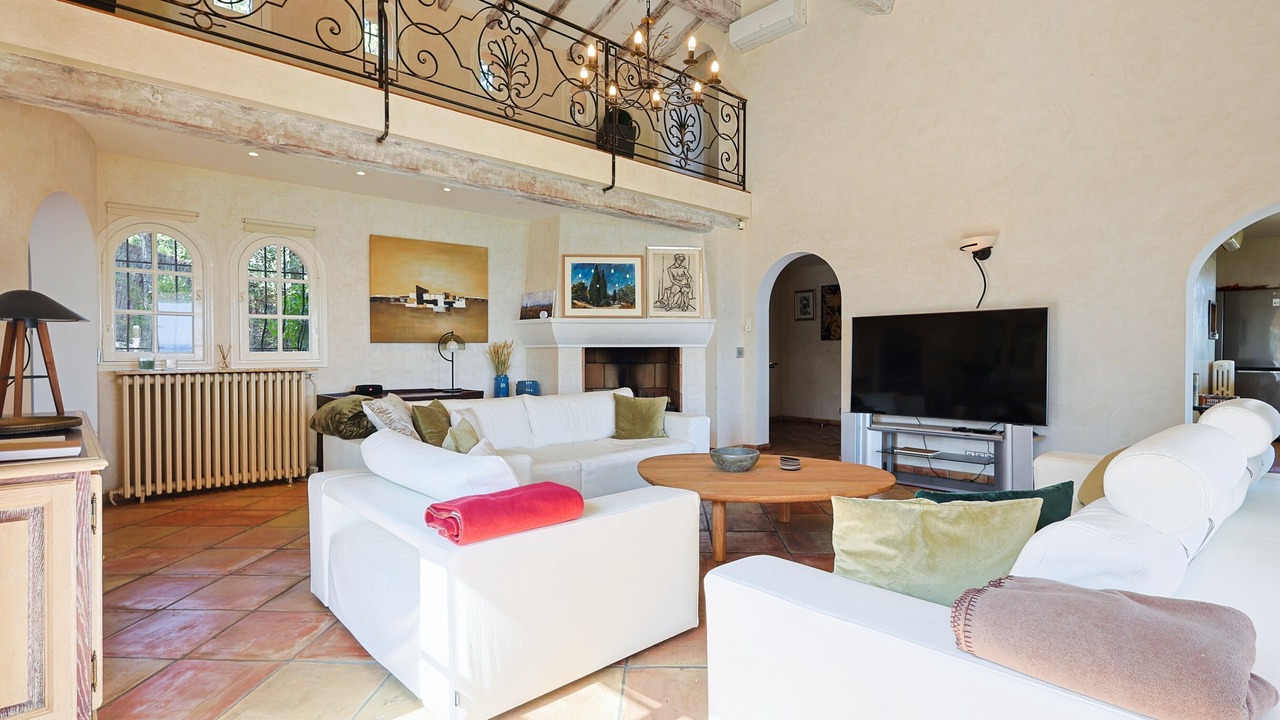 Photo of Livingroom in Antheor