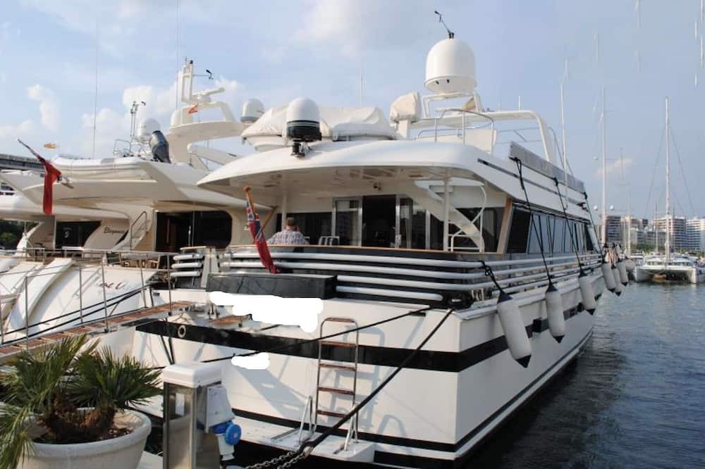 Photo of Patio Balcony in Saint-Tropez City Centre