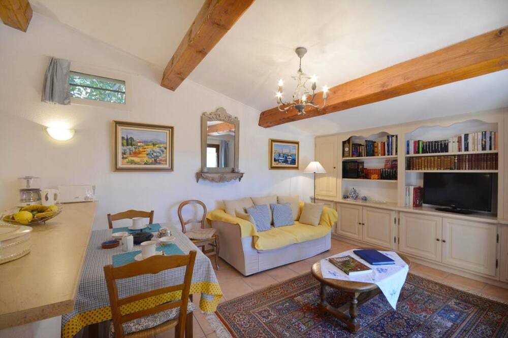 Photo of Livingroom in Ceyreste