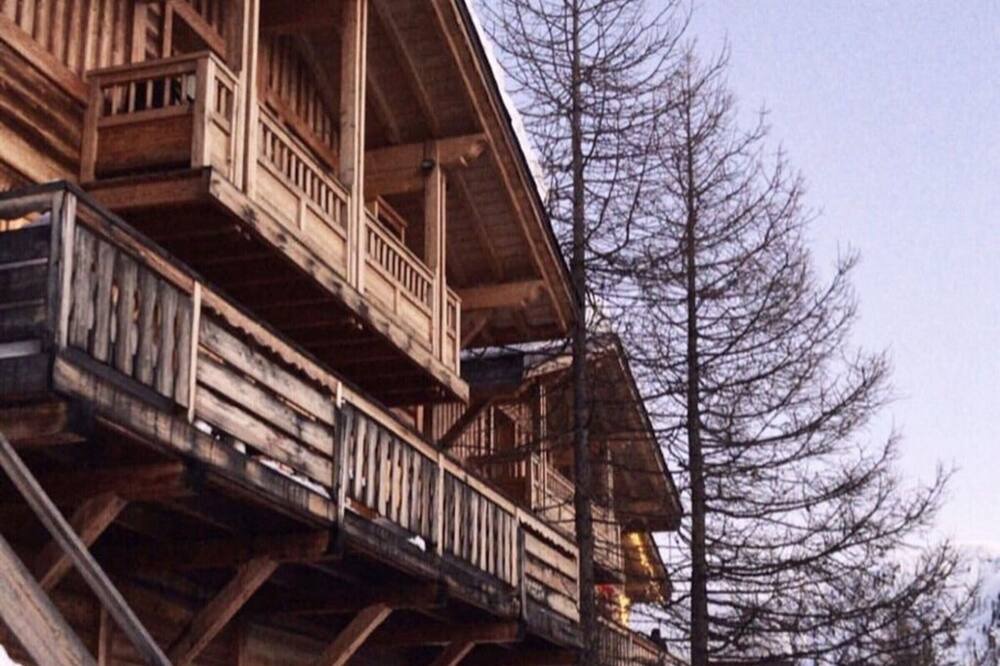 Photo of Outdoor in Isola