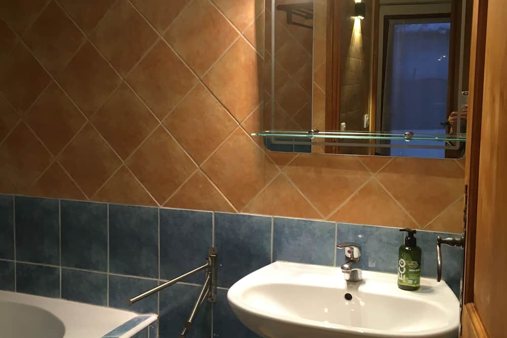 Photo of Bathroom in Guillaumes