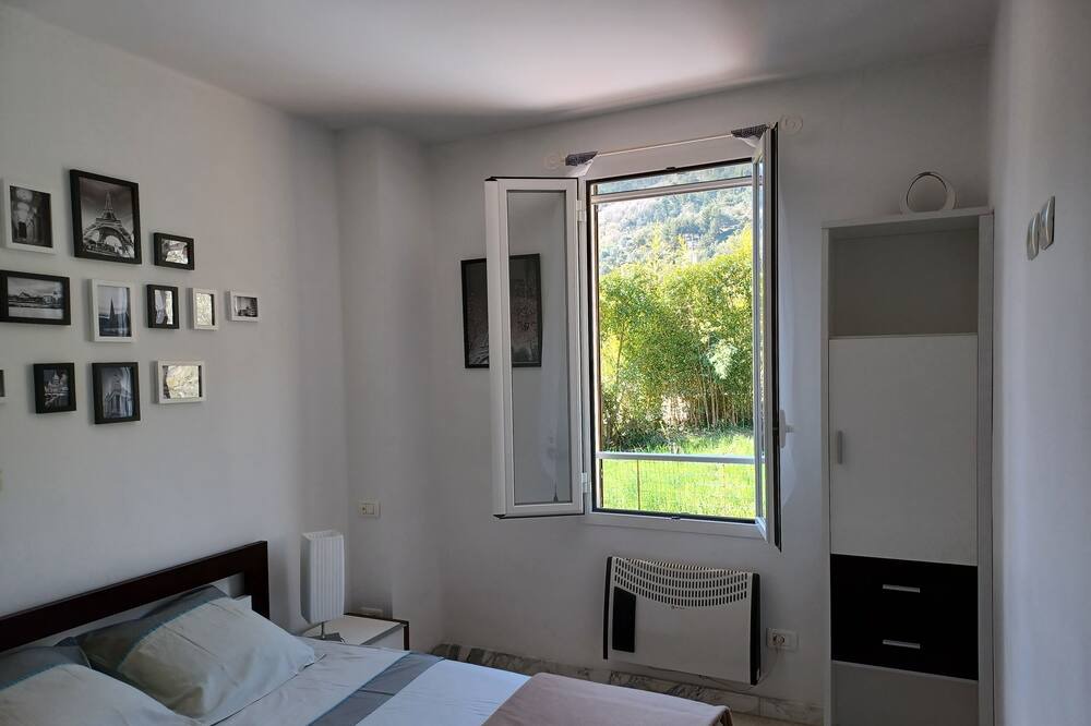 Photo of Bedroom in Gorbio