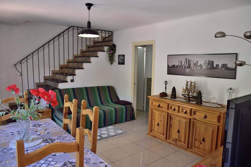 Photo of Livingroom in Gorbio