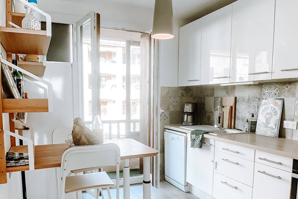 Photo of Kitchen in Les Lecques