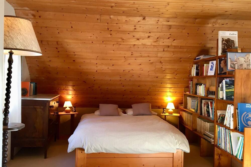 Photo of Bedroom in Colmars