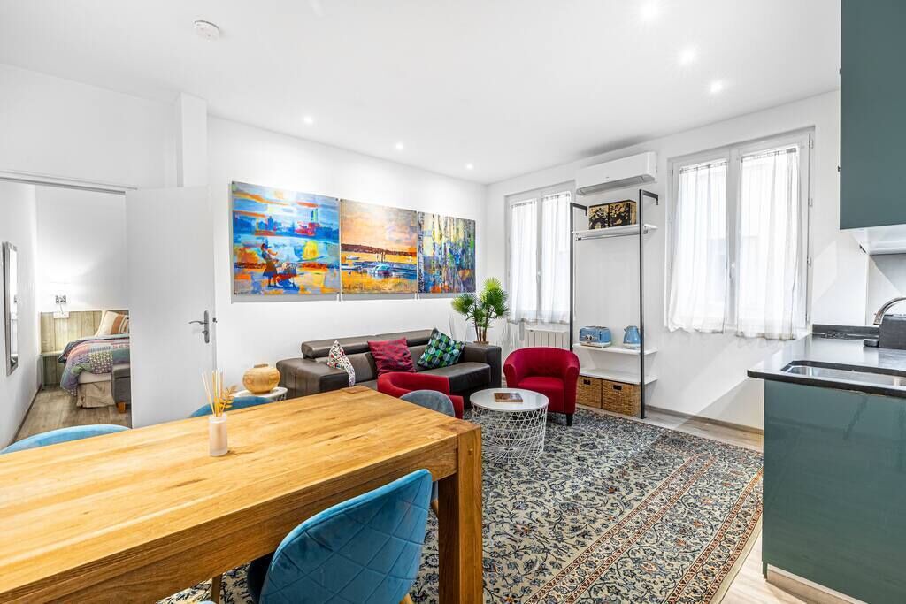 Photo of Livingroom in Nice City Centre