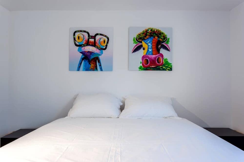 Photo of Bedroom in Cuers