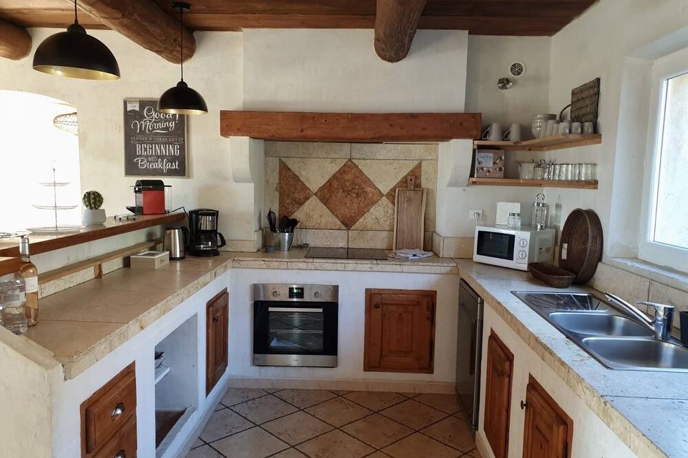 Photo of Kitchen in Maussane-les-Alpilles