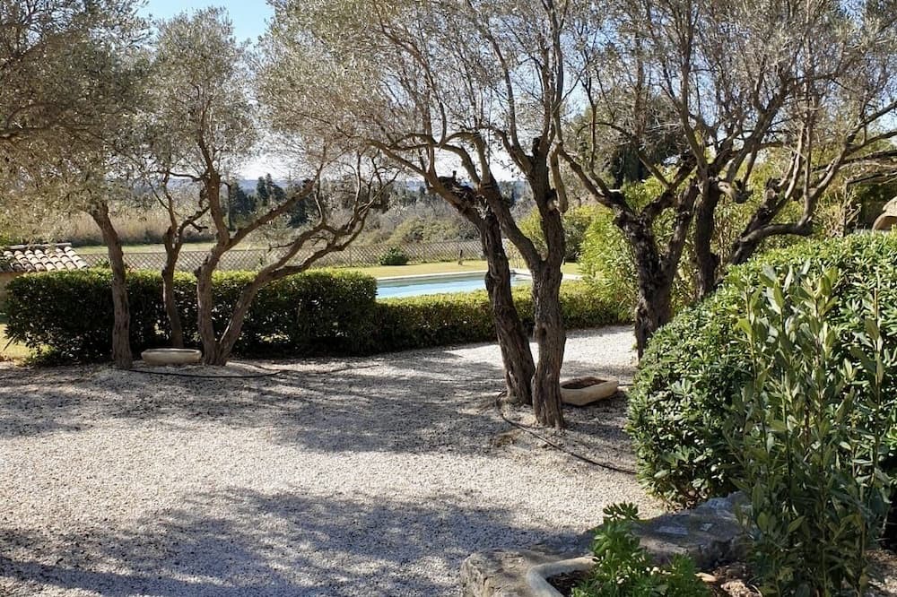 Photo of Outdoor in Maussane-les-Alpilles