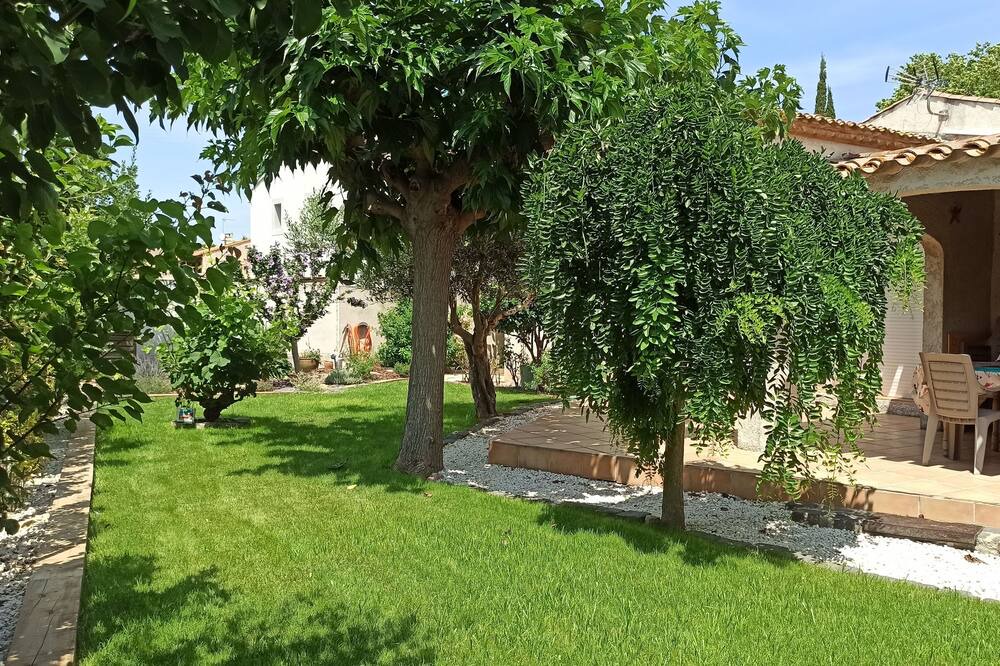 Photo of Outdoor in Villeneuve-les-Beziers