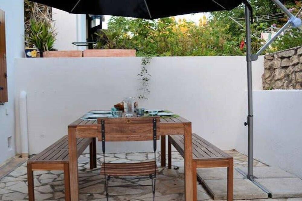 Photo of Patio Balcony in Montagnac