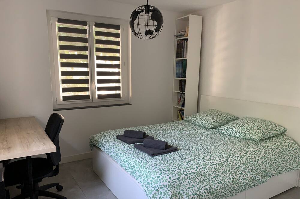 Photo of Bedroom in Montolivet