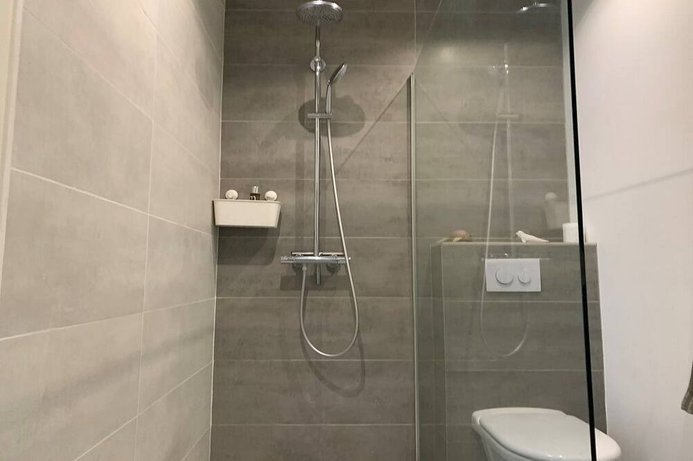 Photo of Bathroom in Montolivet