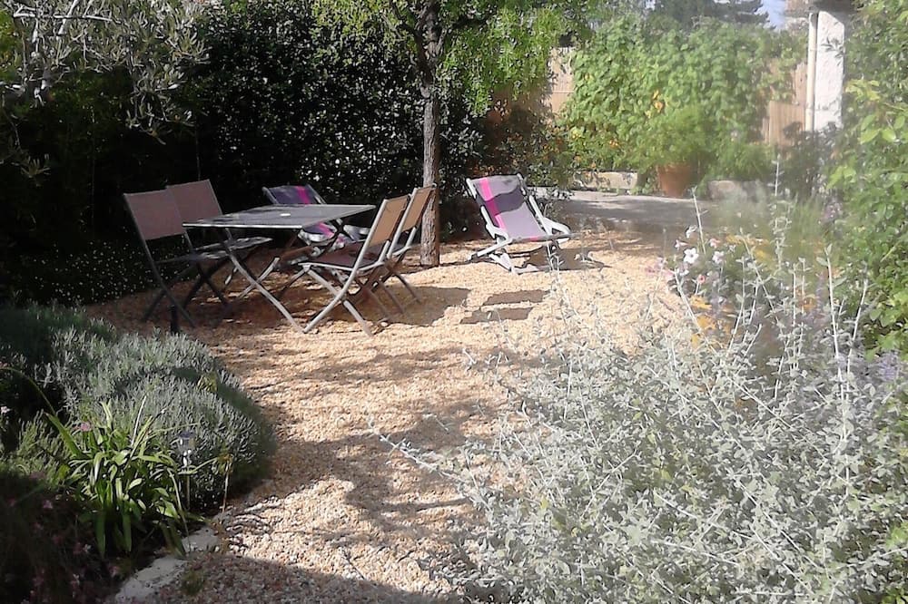 Photo of Outdoor in Cabannes