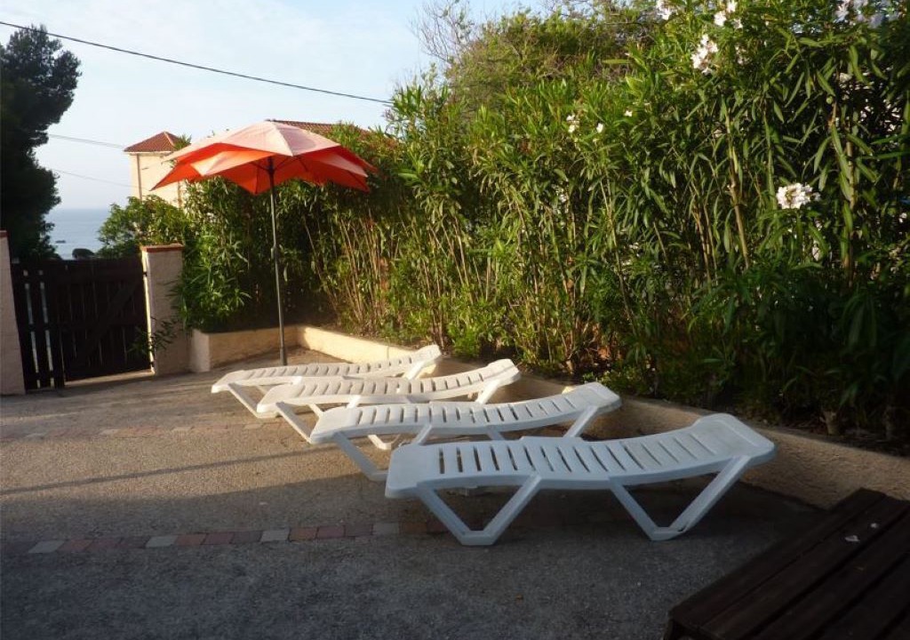 Photo of Outdoor in Antheor