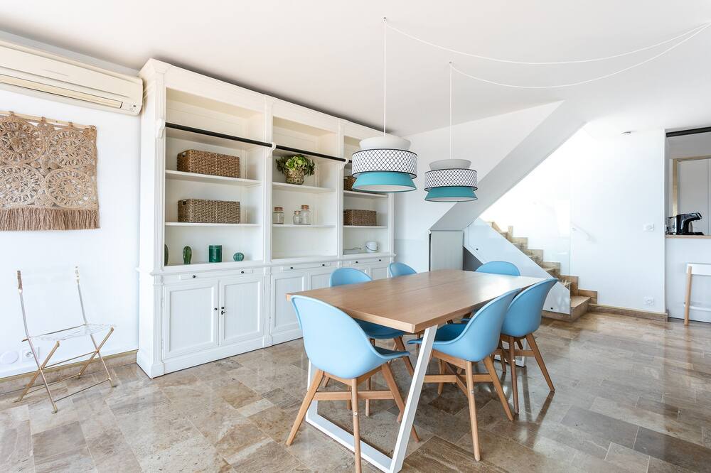 Photo of Kitchen in Comedie