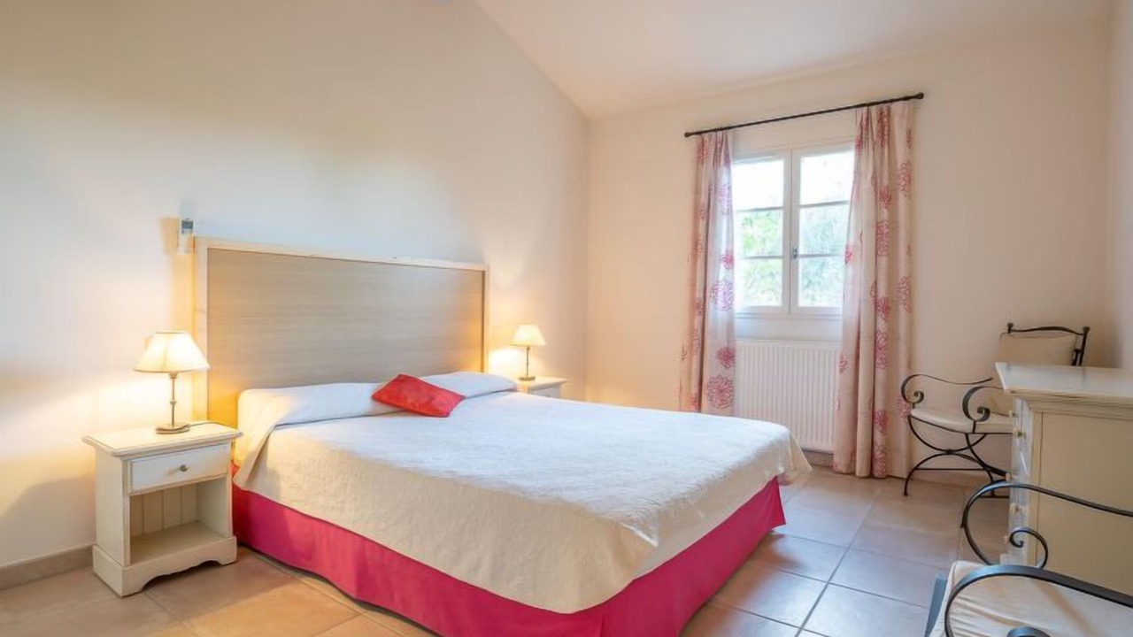 Photo of Bedroom in La Motte