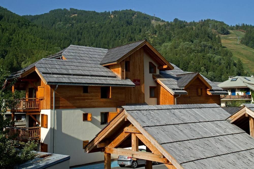 Photo of Outdoor in Chantemerle
