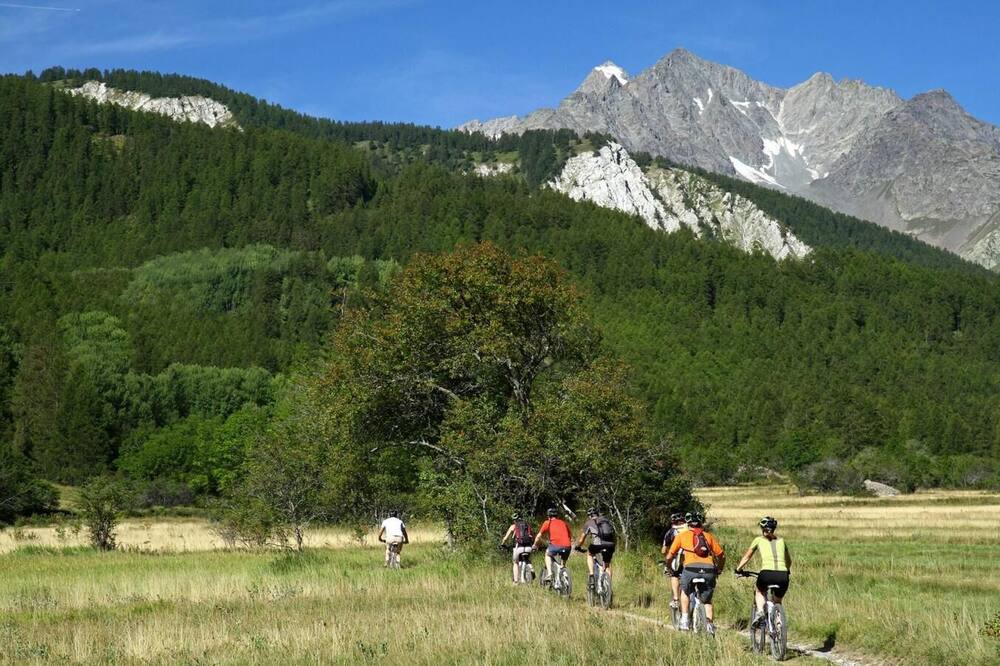 Photo of Outdoor in Chantemerle