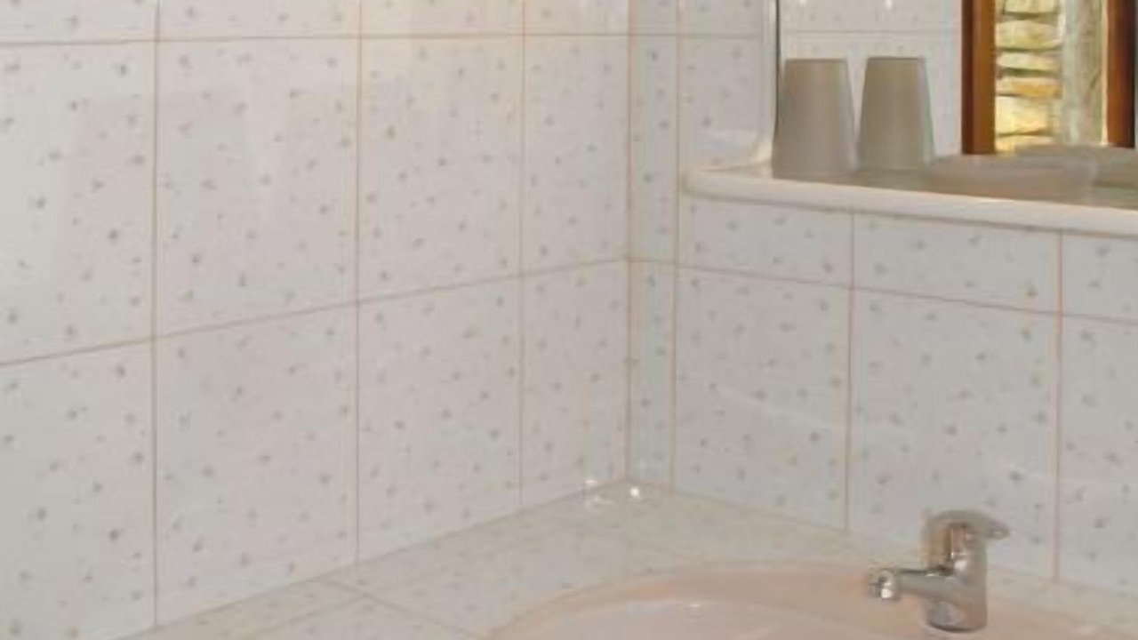 Photo of Bathroom in Velleron
