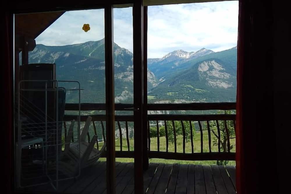 Photo of Patio Balcony in Chateauroux-les-Alpes