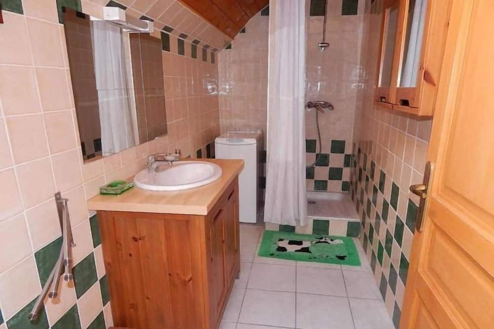 Photo of Bathroom in Chateauroux-les-Alpes