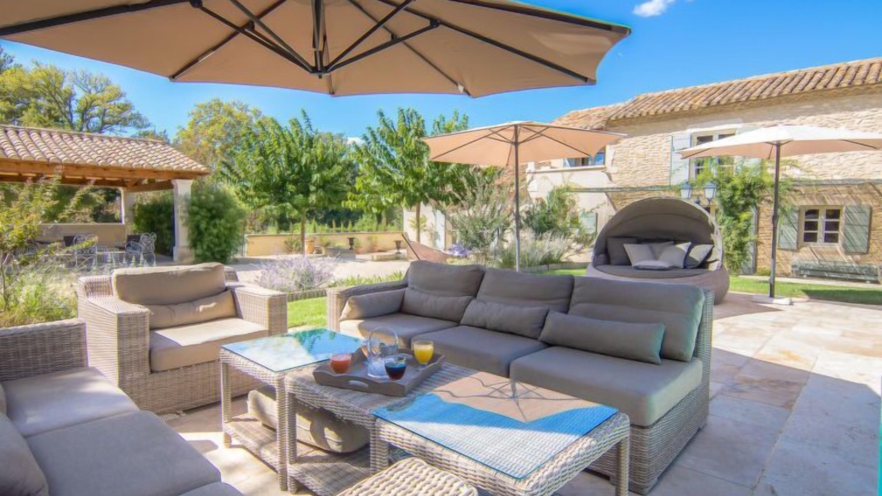Photo of Patio Balcony in St.-Remy-de-Provence