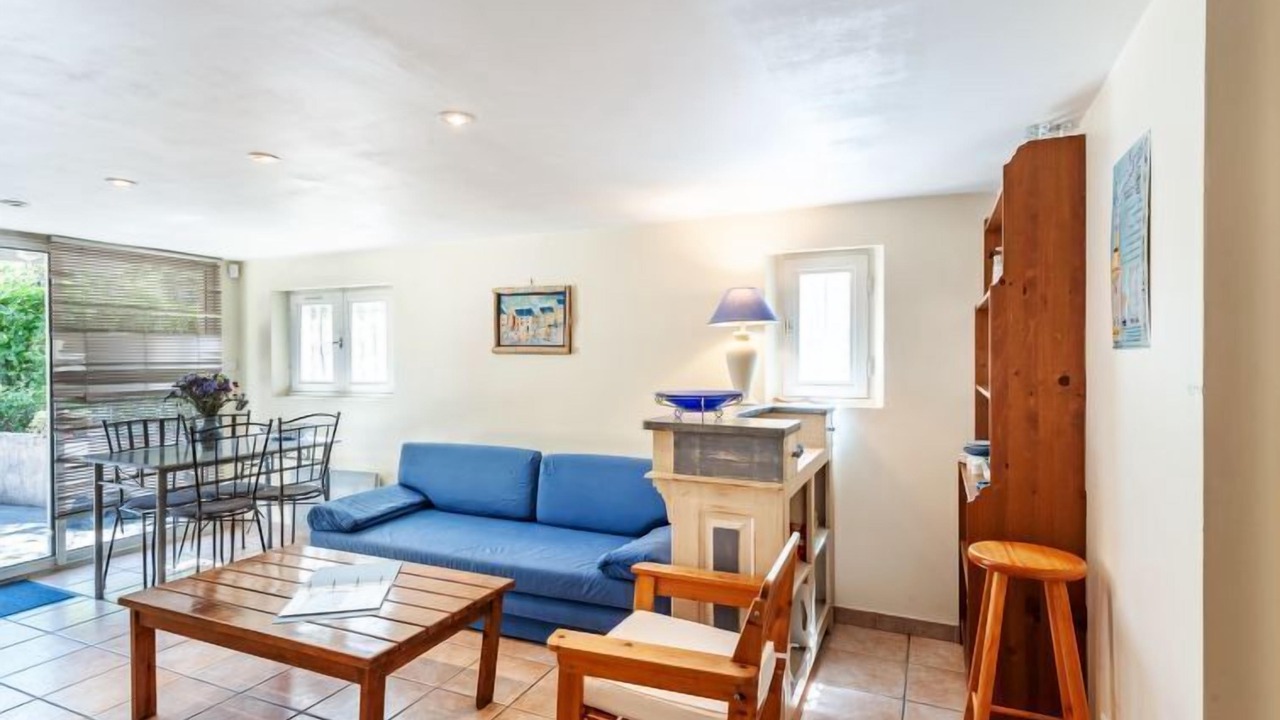 Photo of Livingroom in Lambesc