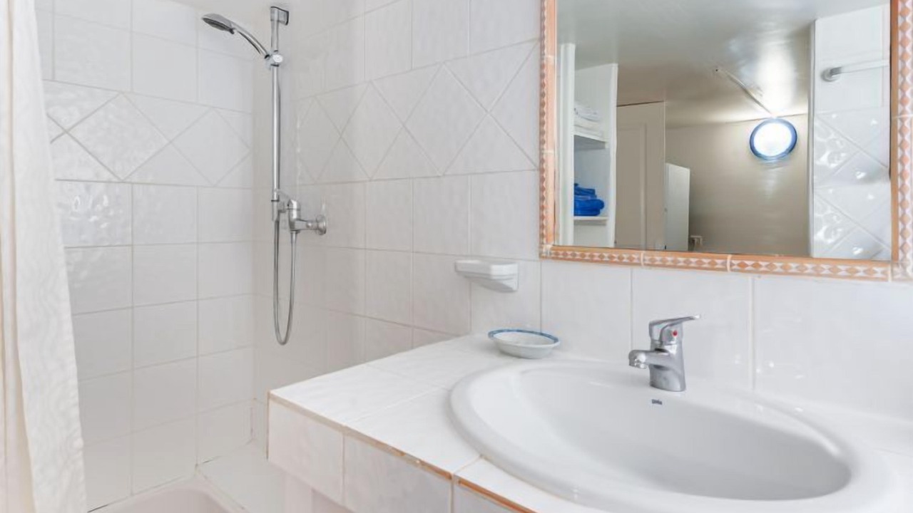 Photo of Bathroom in Lambesc