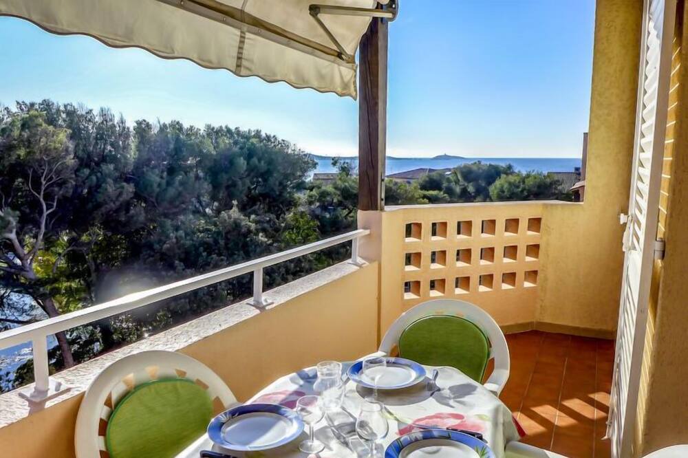 Photo of Patio Balcony in Six-Fours-les-Plages