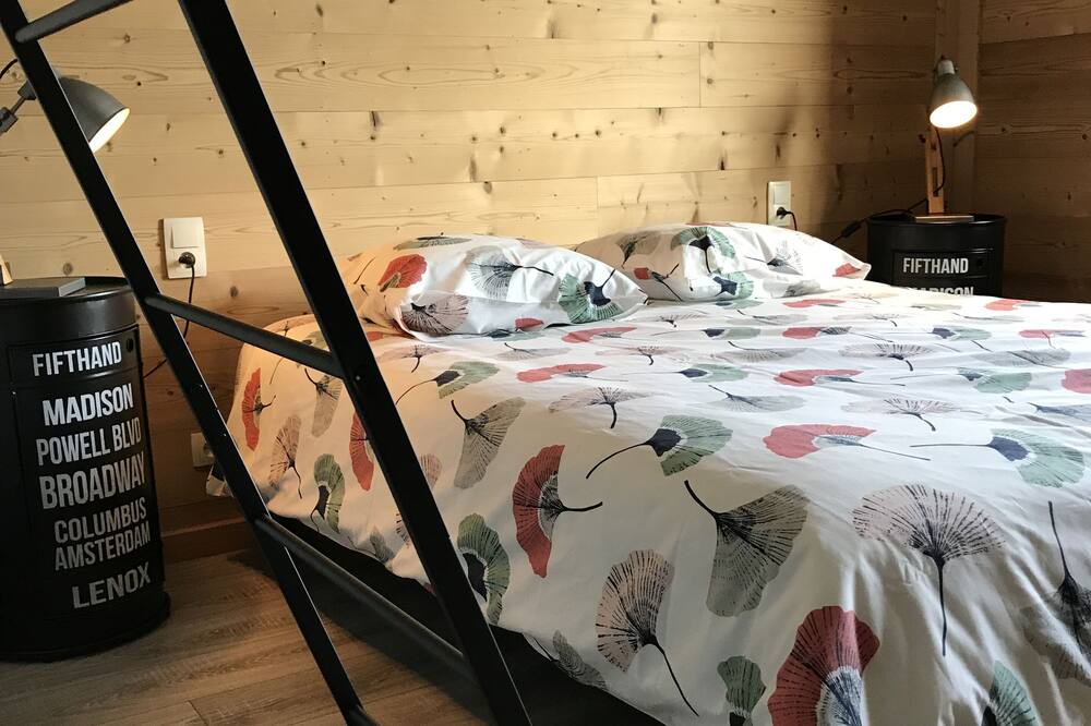 Photo of Bedroom in Saint-Michel-de-Chaillol
