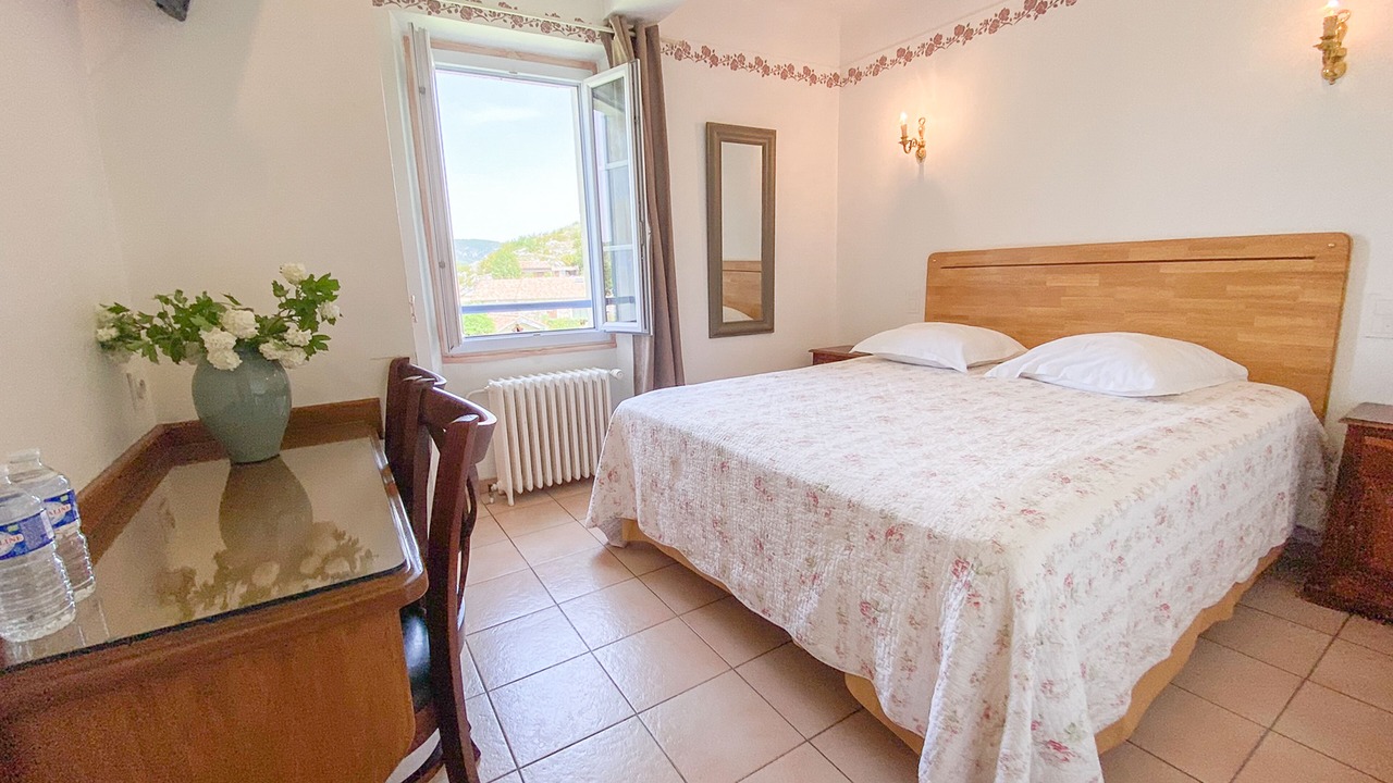 Photo of Bedroom in Comps-sur-Artuby