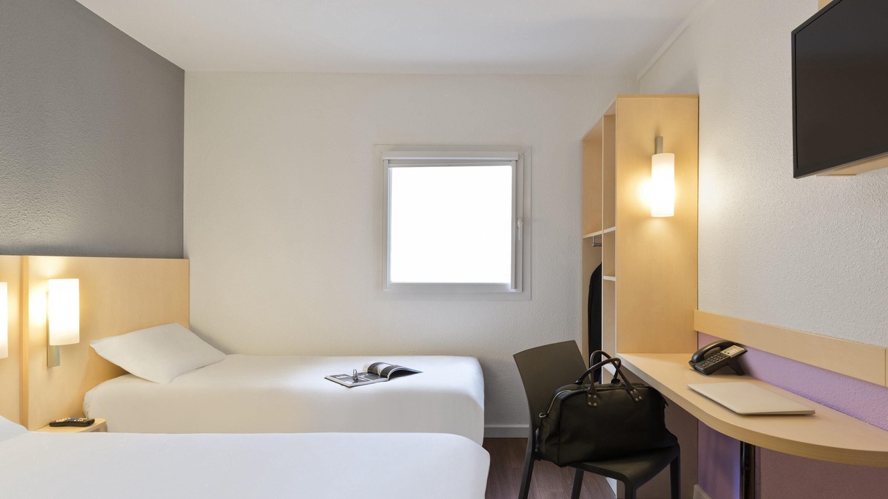 Photo of Bedroom in Carnot