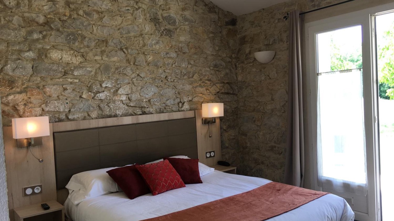 Photo of Bedroom in Rousset