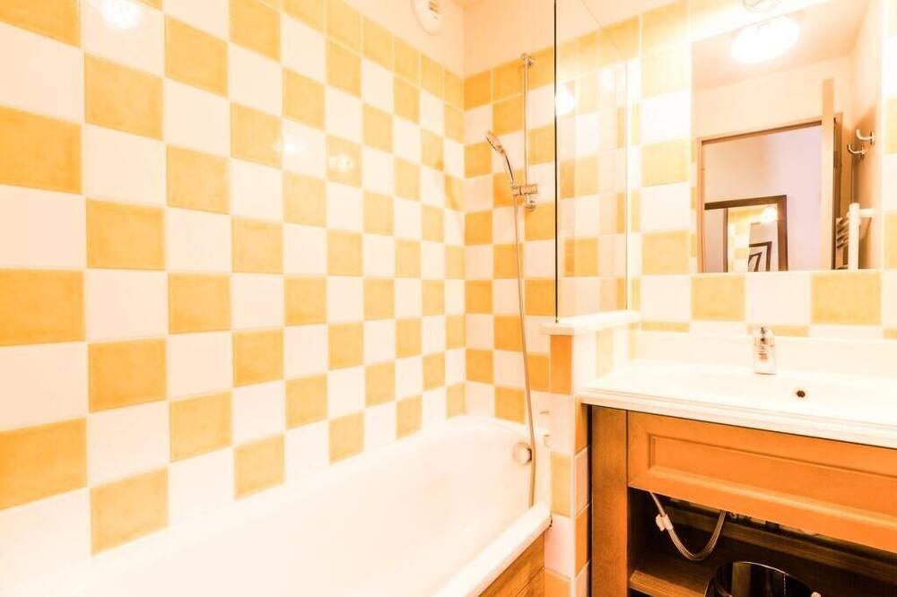 Photo of Bathroom in Les Claux