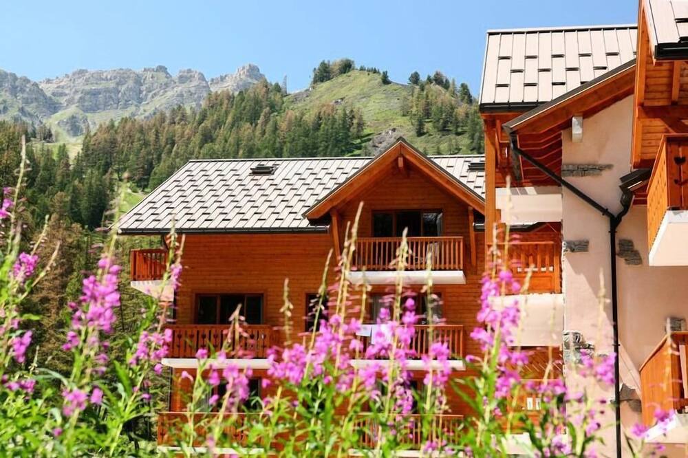 Photo of Outdoor in Les Claux