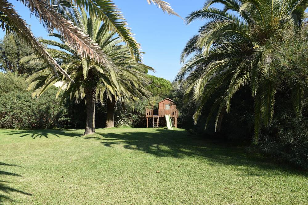 Photo of Outdoor in Guerrevieille