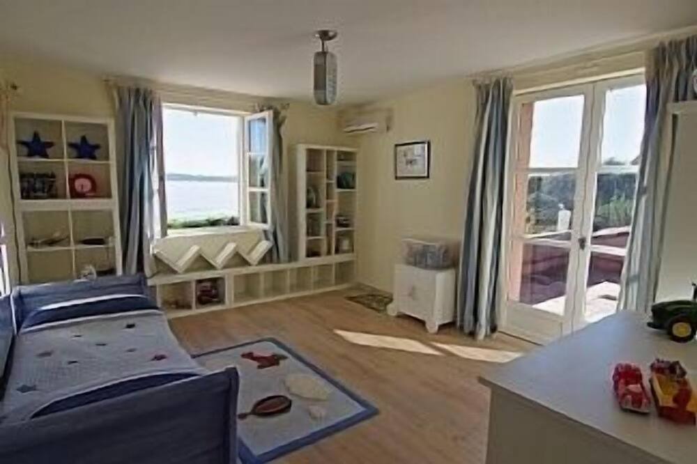 Photo of Livingroom in Guerrevieille