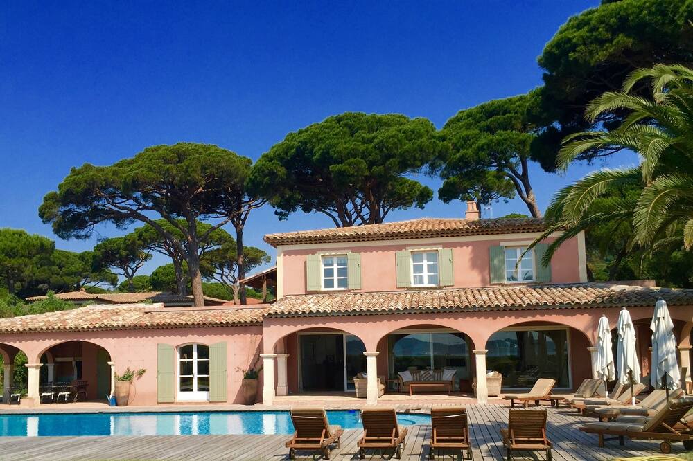 Photo of Outdoor in Guerrevieille