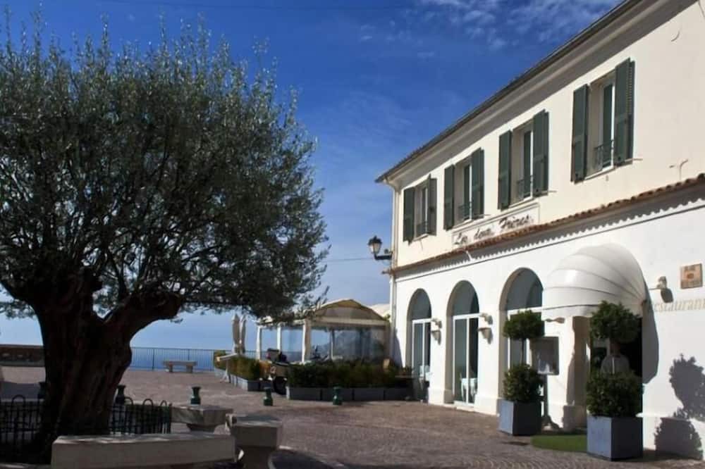 Photo of Outdoor in Old Town