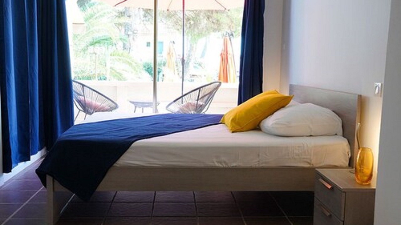 Photo of Bedroom in Hyeres