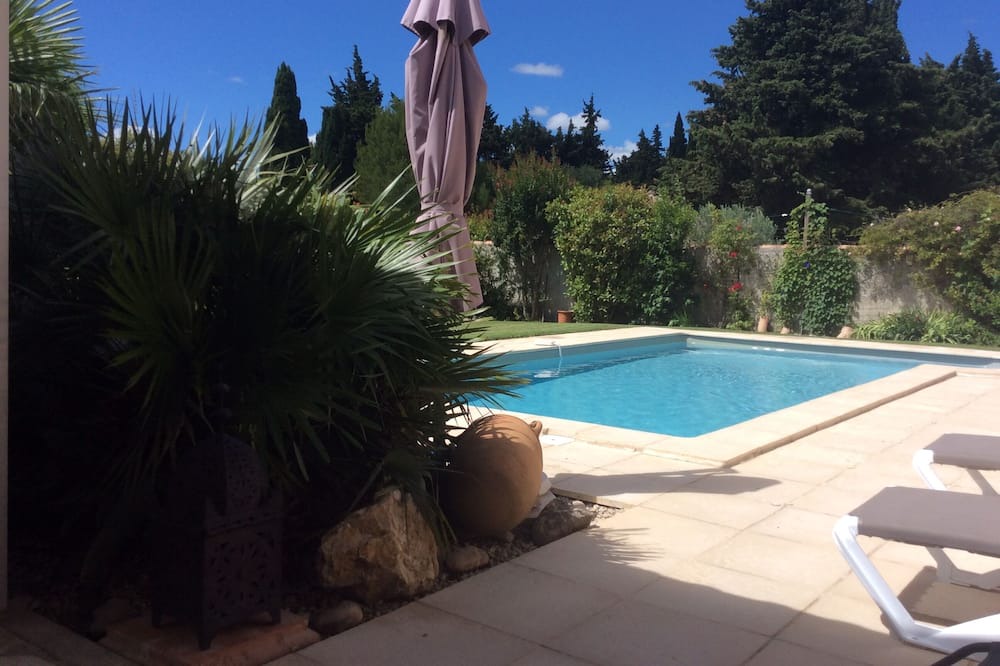 Photo of Outdoor in Molleges