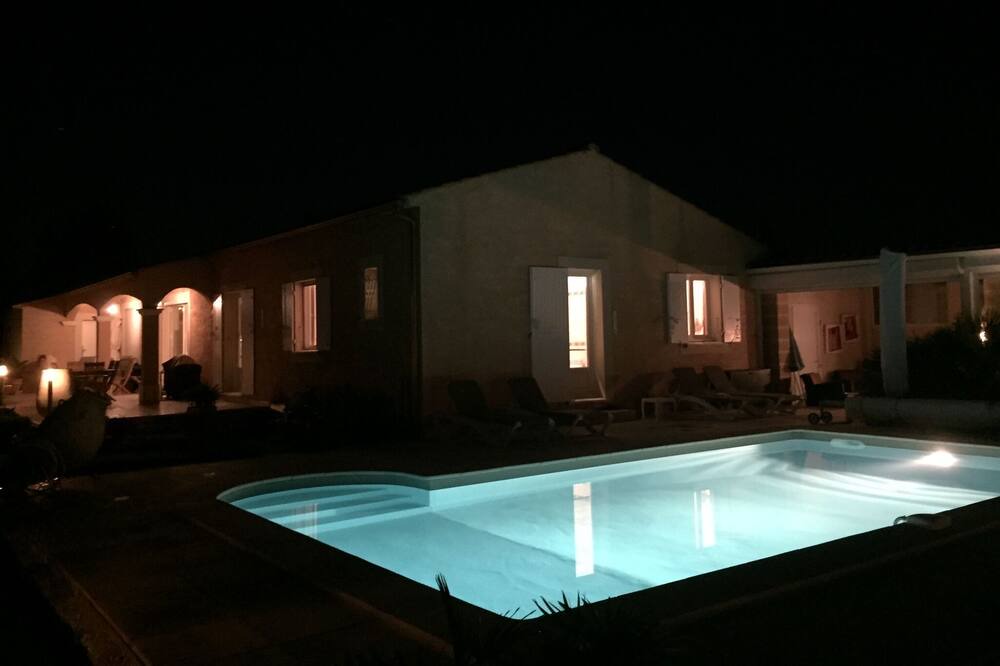 Photo of Outdoor in Molleges