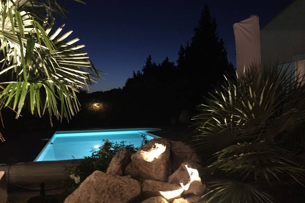 Photo of Outdoor in Molleges