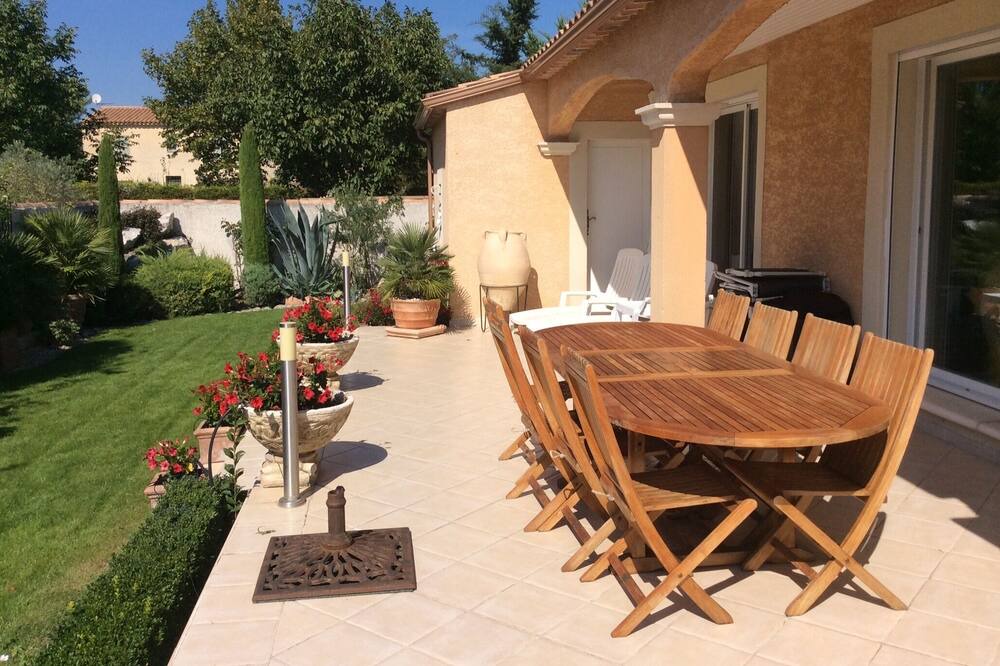 Photo of Patio Balcony in Molleges