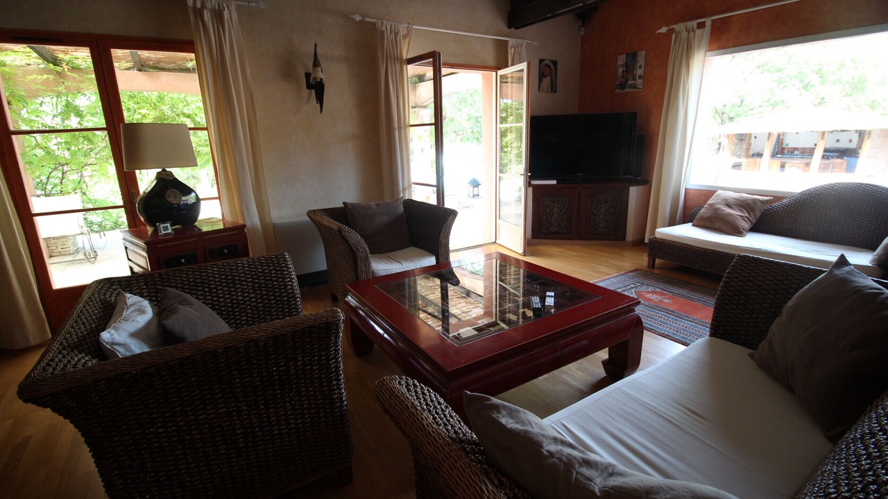 Photo of Livingroom in Eguilles