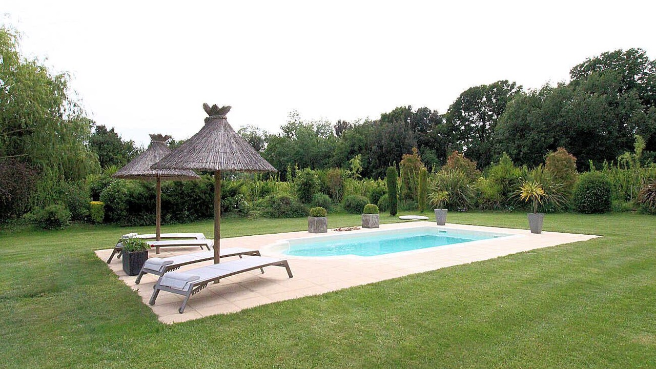 Photo of Outdoor in Istres