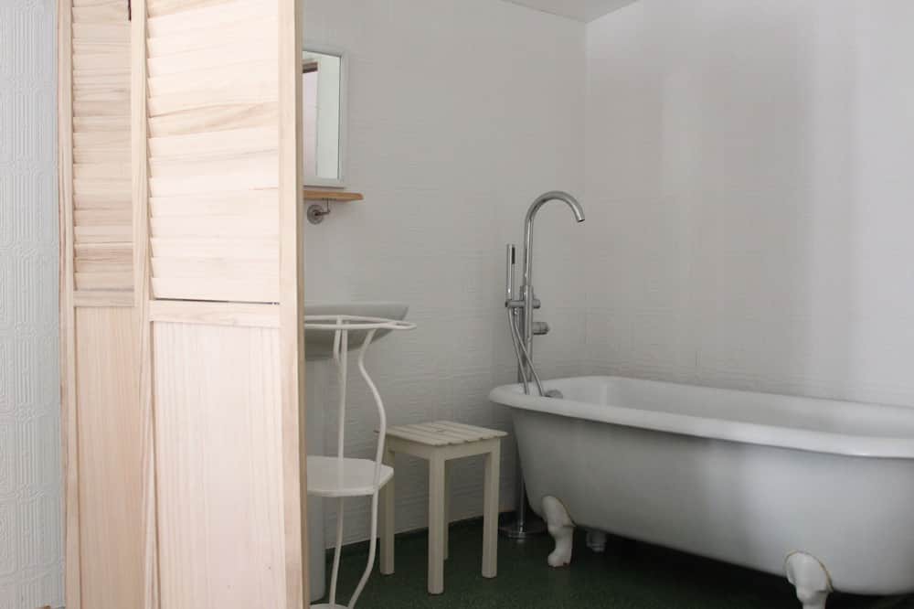 Photo of Bathroom in Alenya