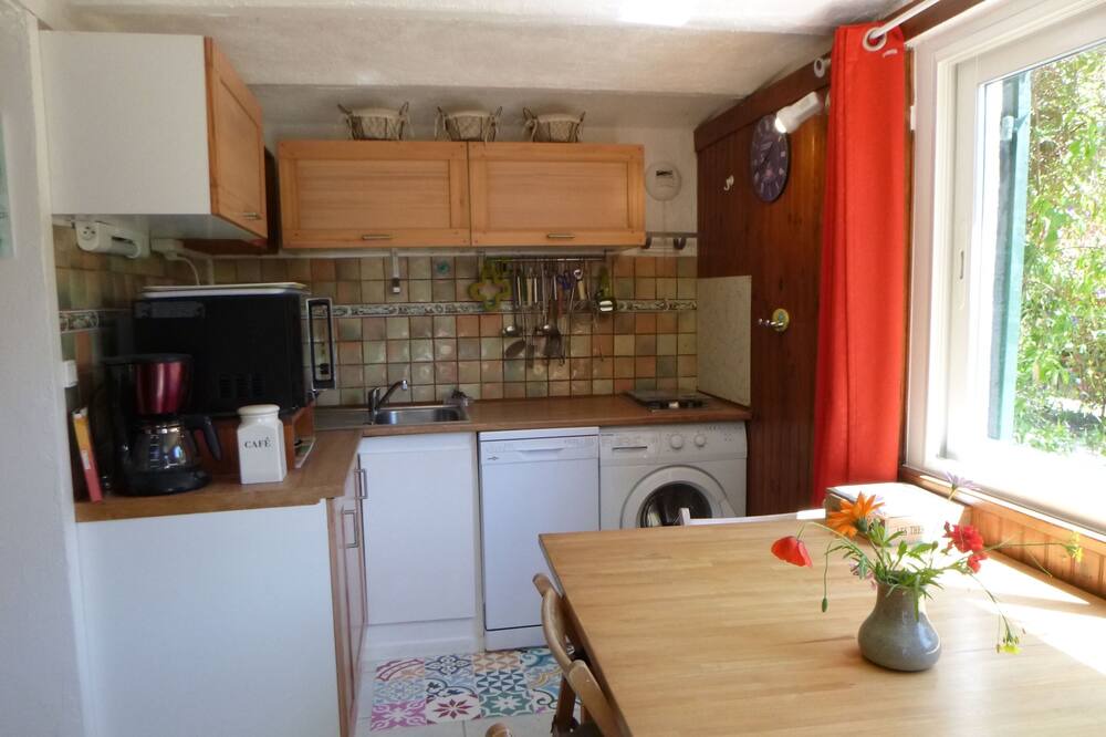 Photo of Kitchen in Les Lecques